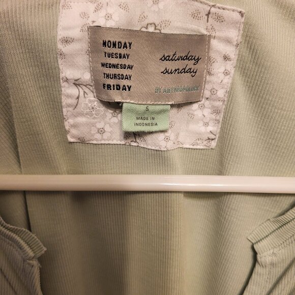 Anthropologie Saturday Sunday Green Crossover top - Picture 2 of 3